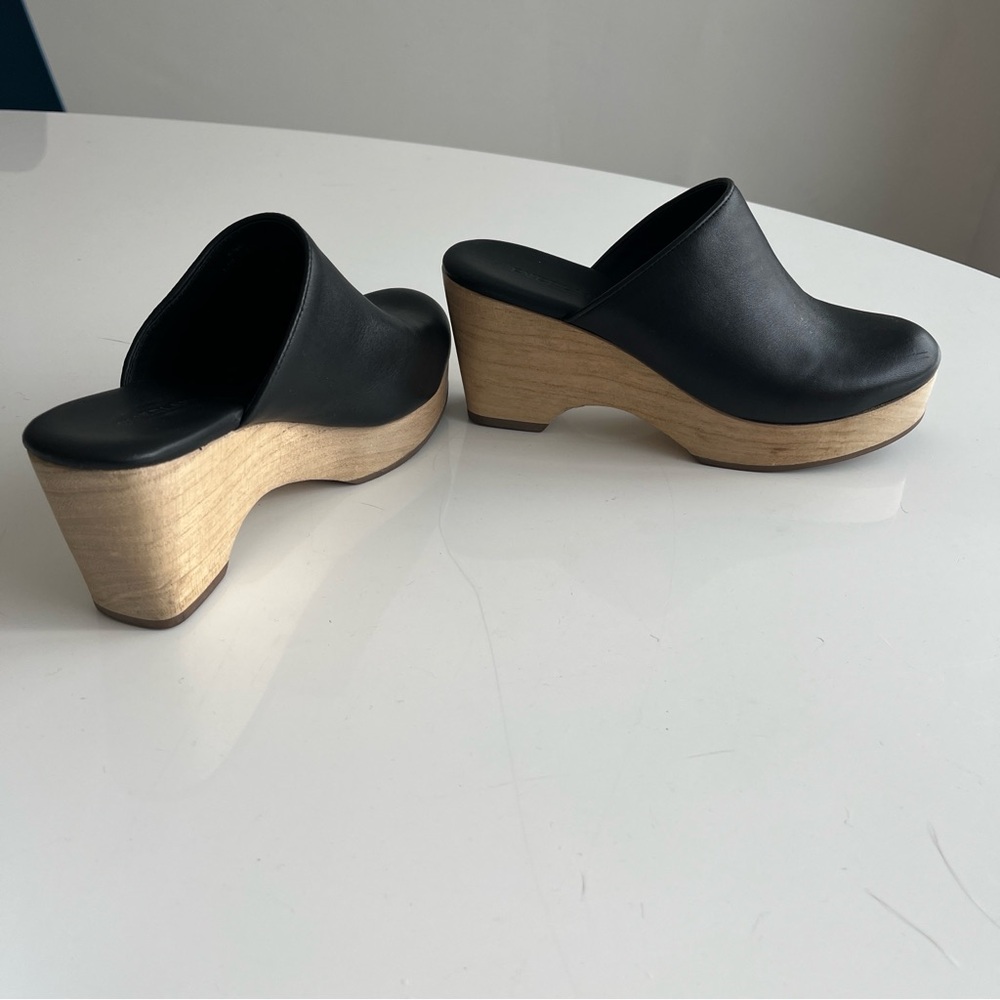 Everlane black leather clog wooden heel size 6.5 - Picture 7 of 8